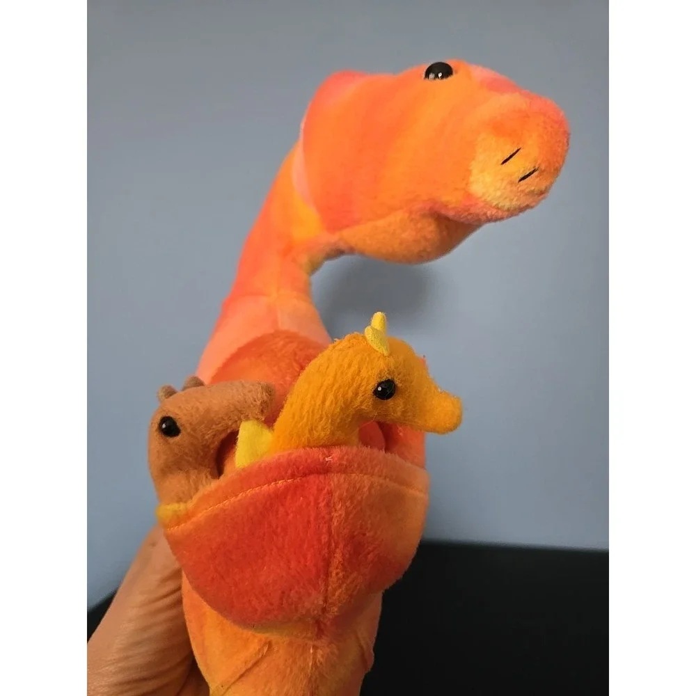Wild Republic Tie Dye Coral Seahorse With Three Babies 13